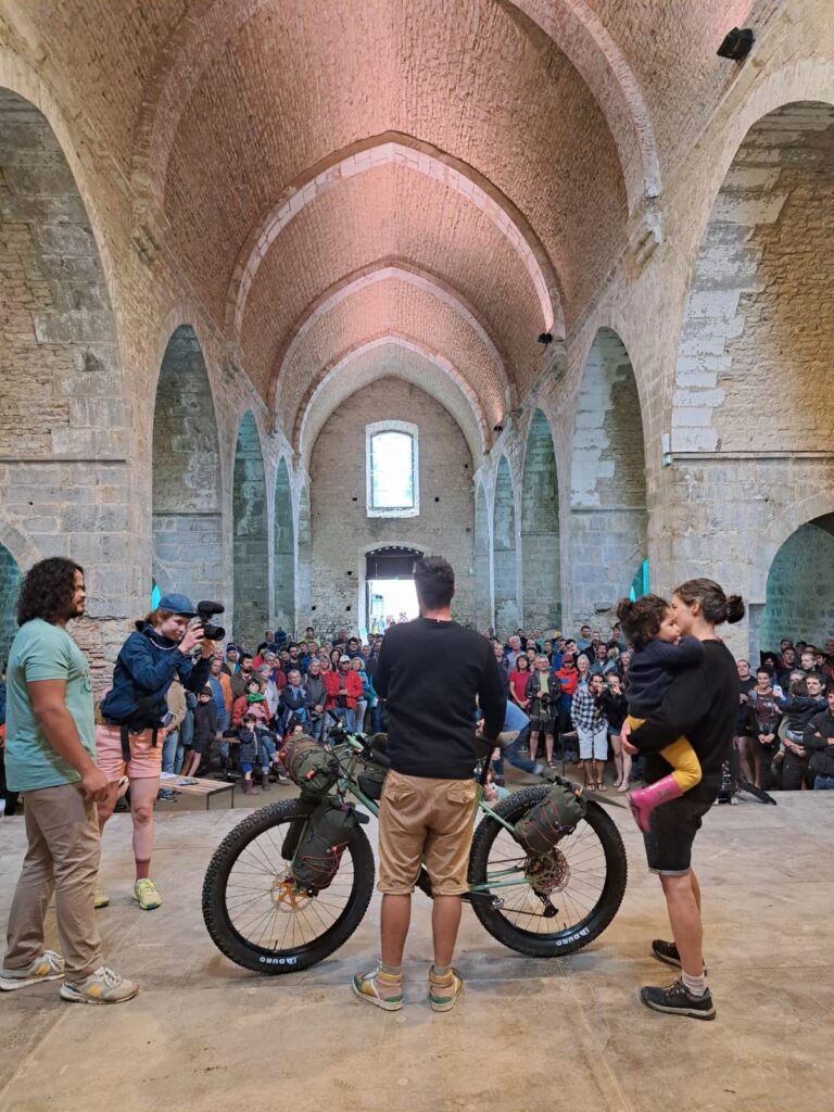 Remise des prix Concours de Machines 2024_défilé